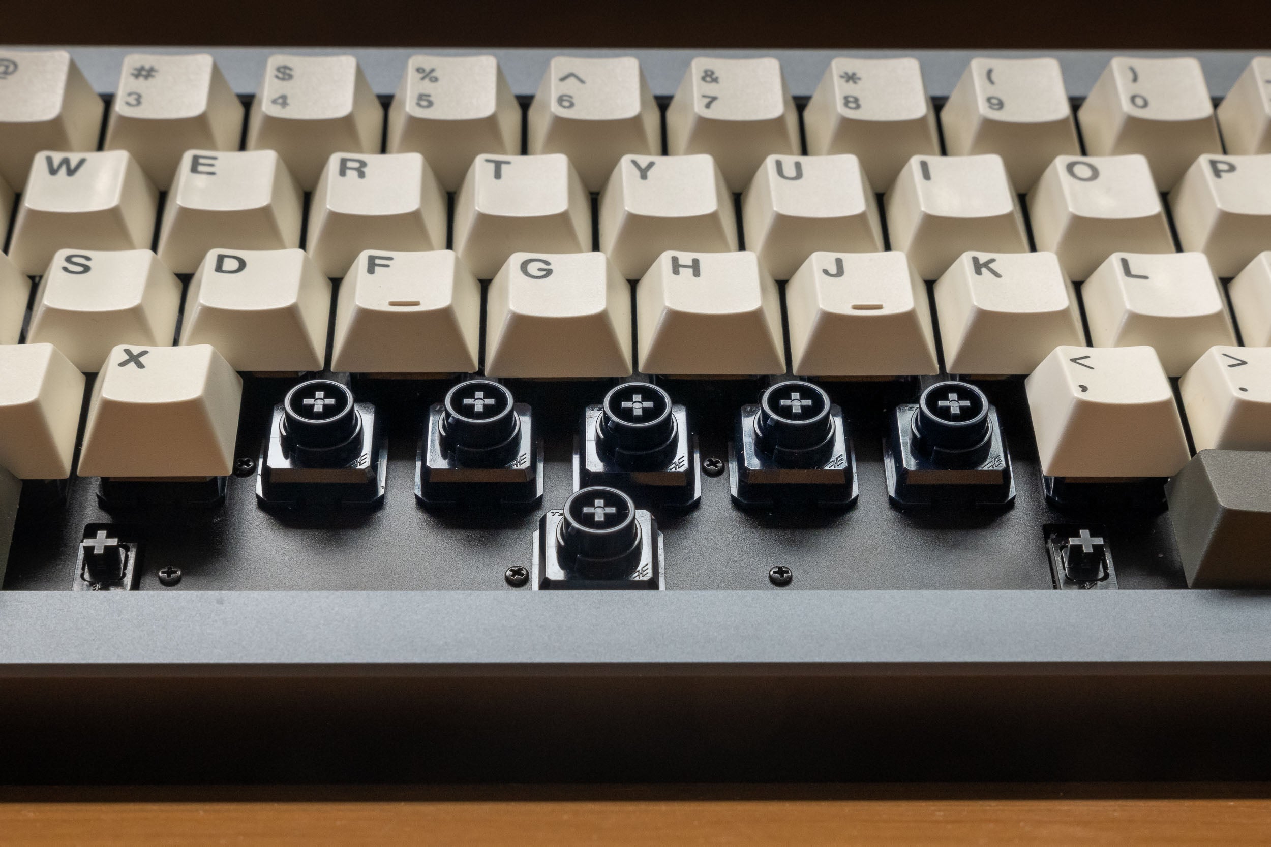 Naevies EC Switches