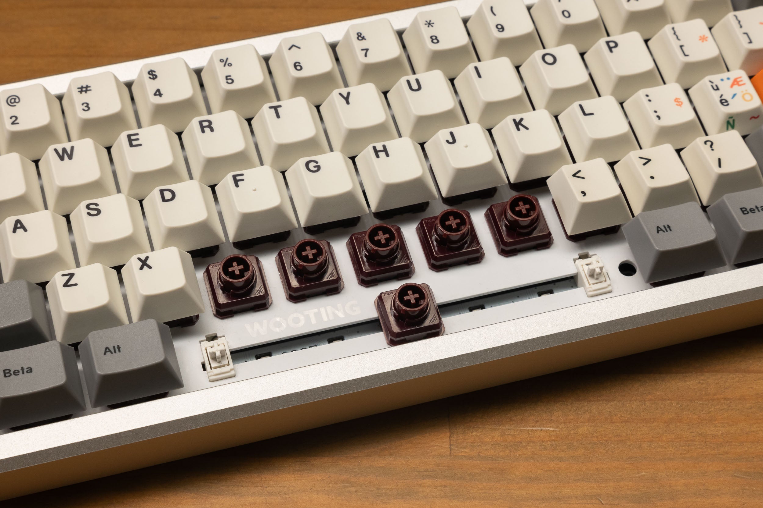 Raeds HE Switches