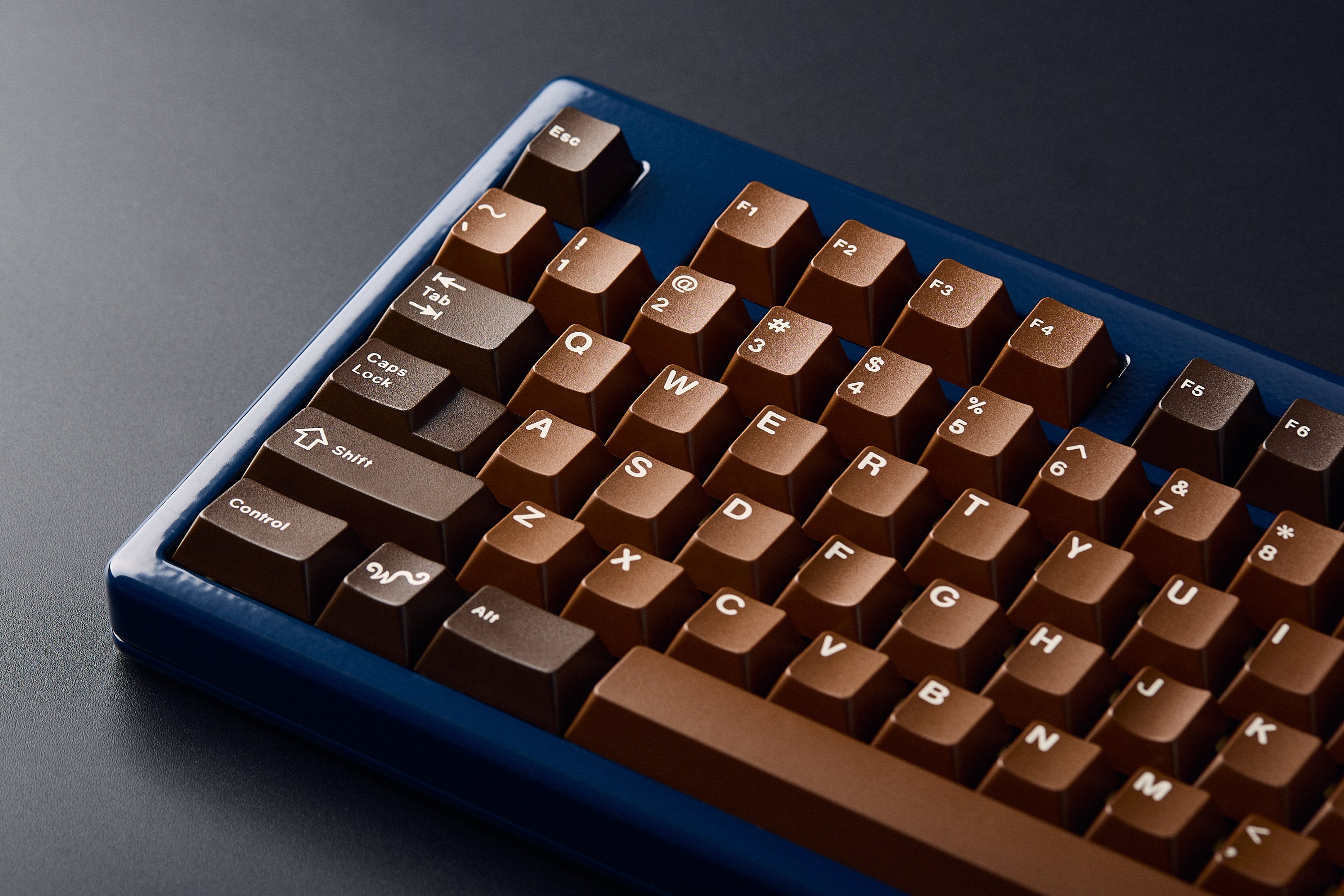 ZAMBUMON-GMK_CHOCOLATIER_2-KEYBOARD_TREEHOUSE-04-PRODUCT-GALLERY_10.jpg