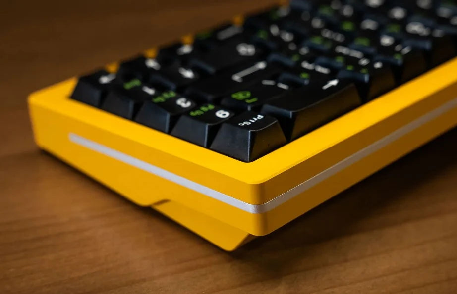 How to Build Your First Custom Mechanical Keyboard - A Beginner’s Guide