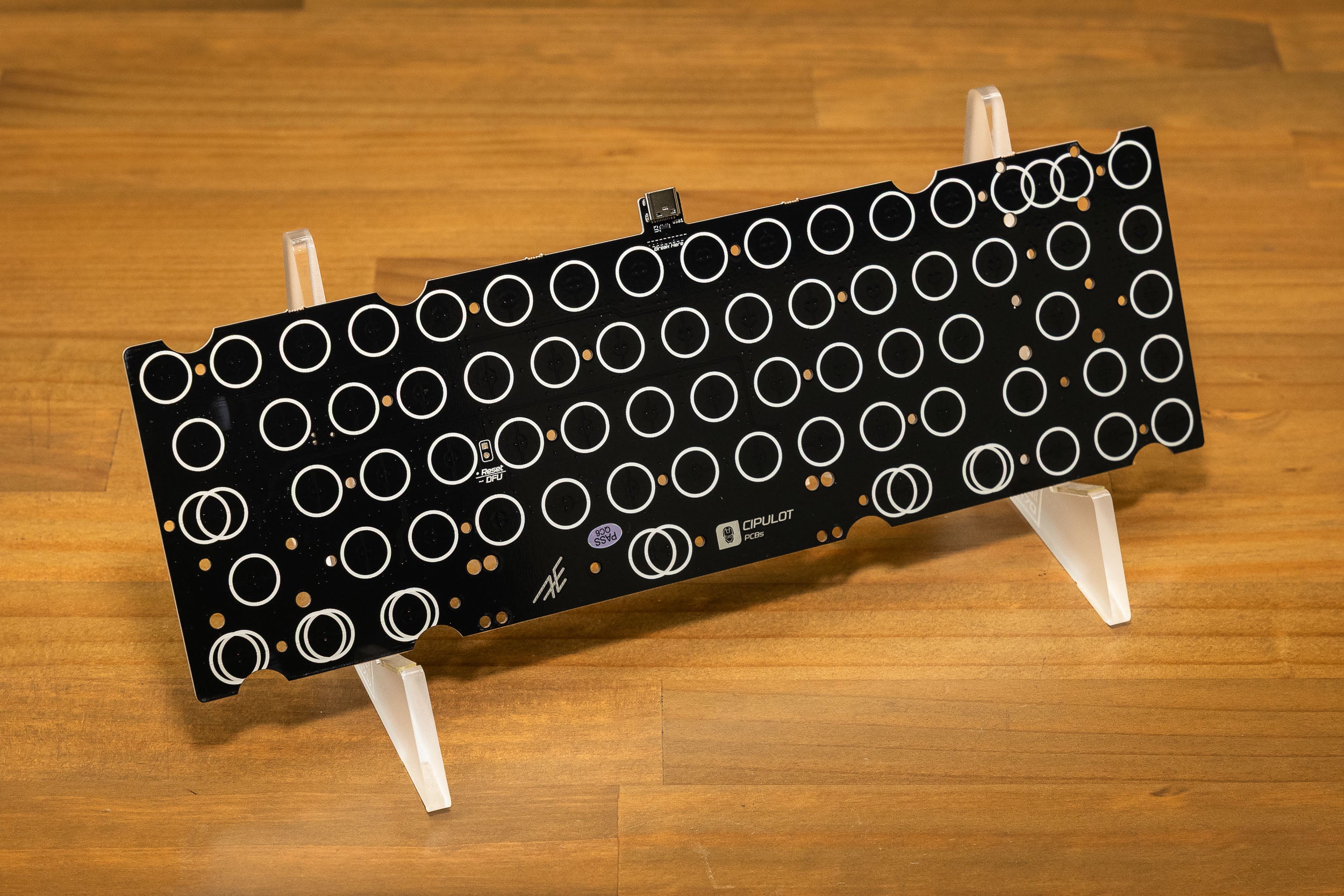 Constellation EC - PCB & Plate – Keyboard Treehouse